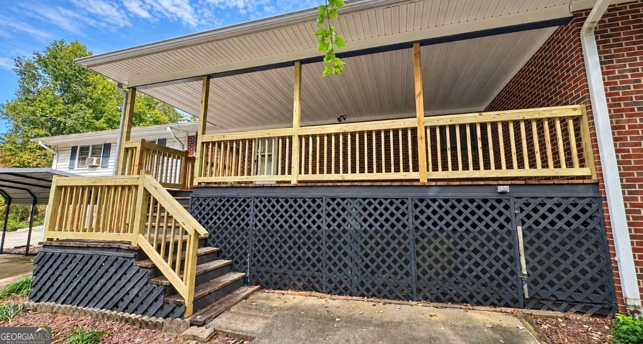 4 bedroom, 2.5 bathroom, 2,482 sq ft single family residence for sale at 338 Ellen Street, Hartwell, GA 30643 — photo 5