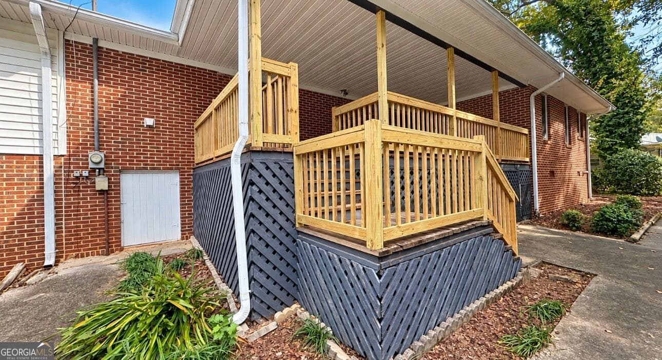 4 bedroom, 2.5 bathroom, 2,482 sq ft single family residence for sale at 338 Ellen Street, Hartwell, GA 30643 — photo 4