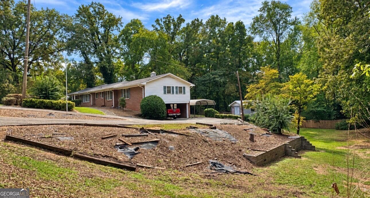 4 bedroom, 2.5 bathroom, 2,482 sq ft single family residence for sale at 338 Ellen Street, Hartwell, GA 30643 — photo 8