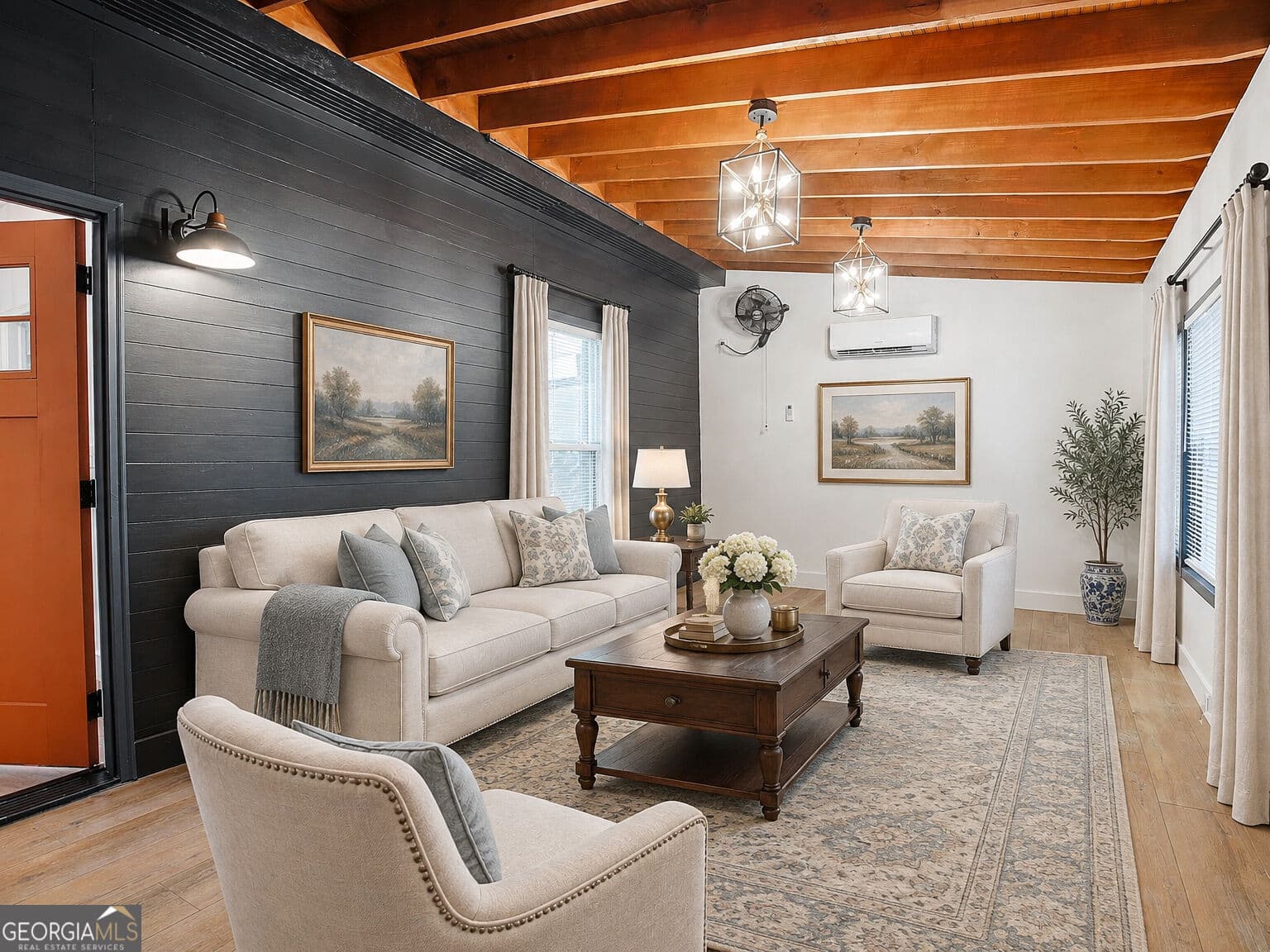 5 bedroom, 3 bathroom, 2,593 sq ft single family residence for rent at 1170 Niles Avenue, Atlanta, GA 30318 for $3,995 a month — photo 3