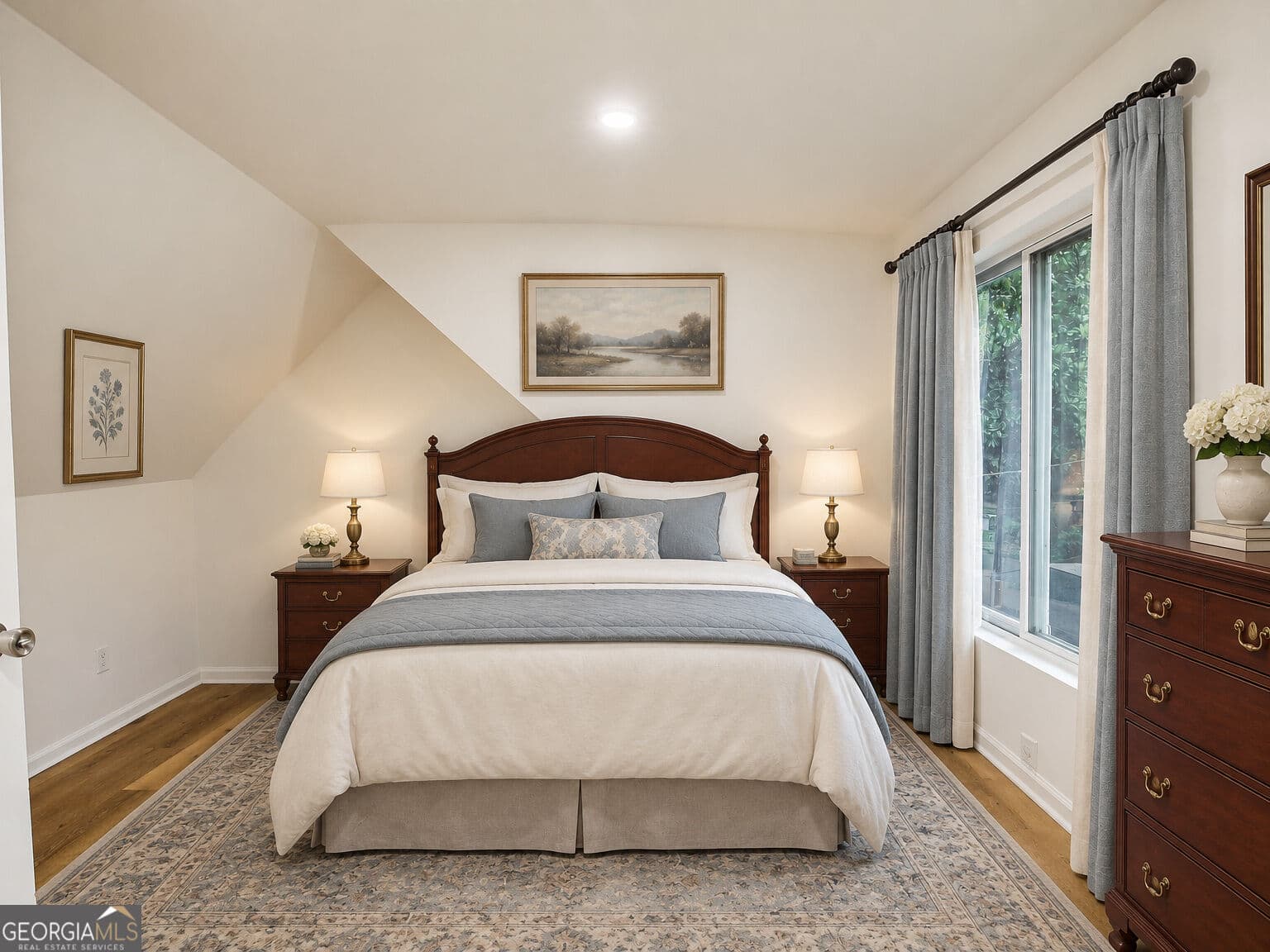 5 bedroom, 3 bathroom, 2,593 sq ft single family residence for rent at 1170 Niles Avenue, Atlanta, GA 30318 for $3,995 a month — photo 10