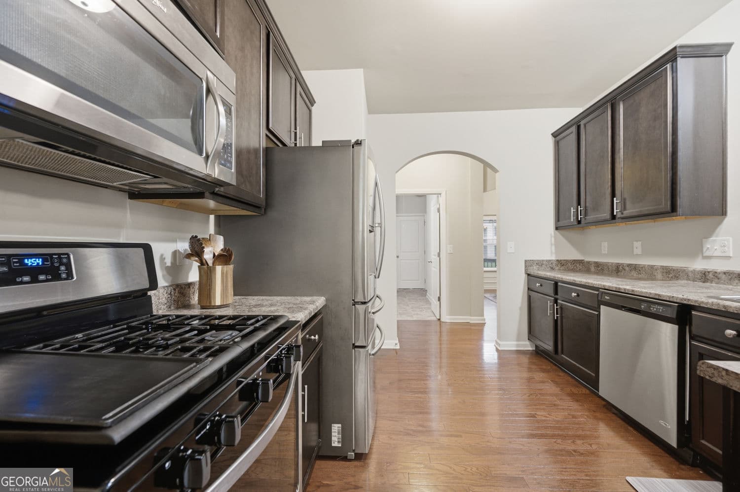 3 bedroom, 2 bathroom, 3,393 sq ft single family residence for sale at 3406 Lynne Road, Powder Springs, GA 30127 — photo 9
