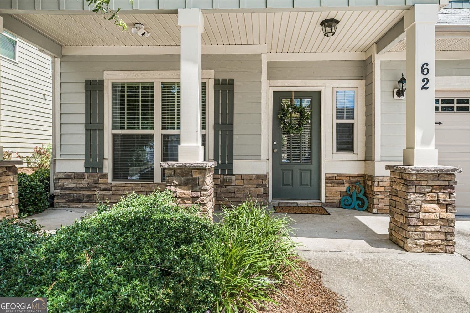 4 bedroom, 2.5 bathroom, 2,613 sq ft single family residence for sale at 62 Seabiscuit Court, Newnan, GA 30263 — photo 1 of 33