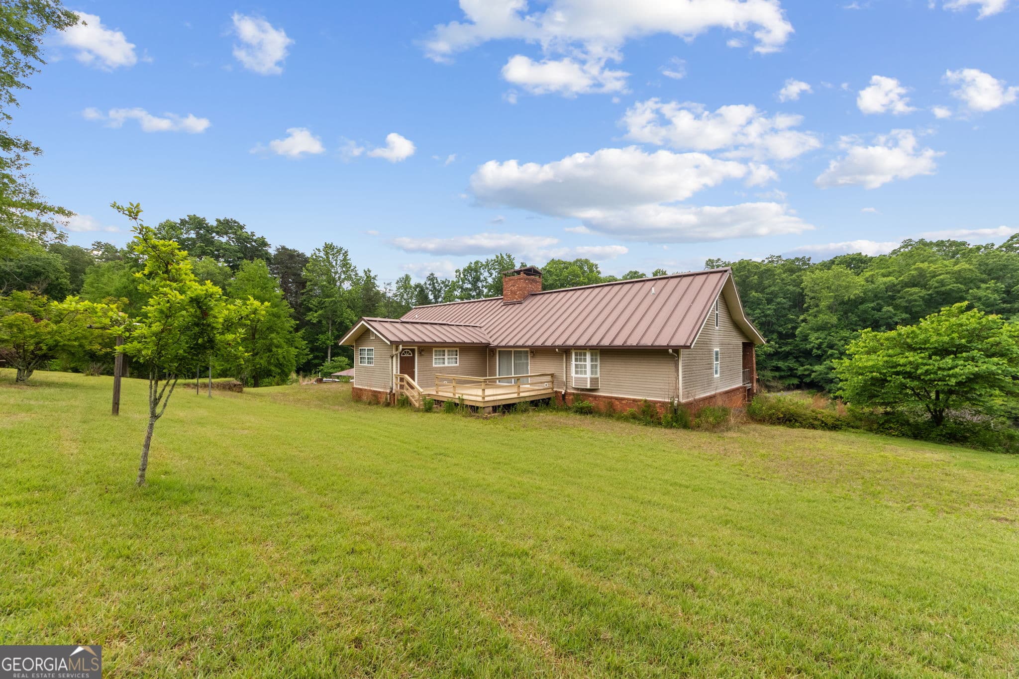 3 bedroom, 3.5 bathroom, 5,288 sq ft single family residence for sale at 4454 Ledan Extension, Gainesville, GA 30506 — photo 5