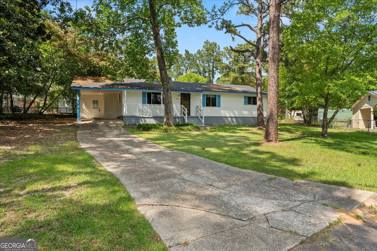 3 bedroom, 1.5 bathroom, 1,574 sq ft single family residence for sale at 3484 Cactus Court, Augusta, GA 30906 — photo 2