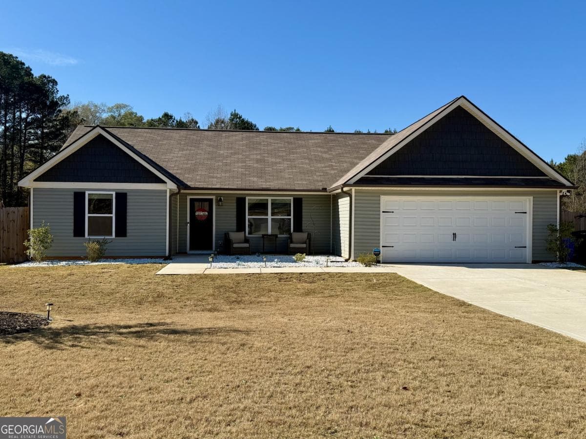 3 bedroom, 2 bathroom single family residence sold at 124 Greenhaven Drive, Luthersville, GA 30251