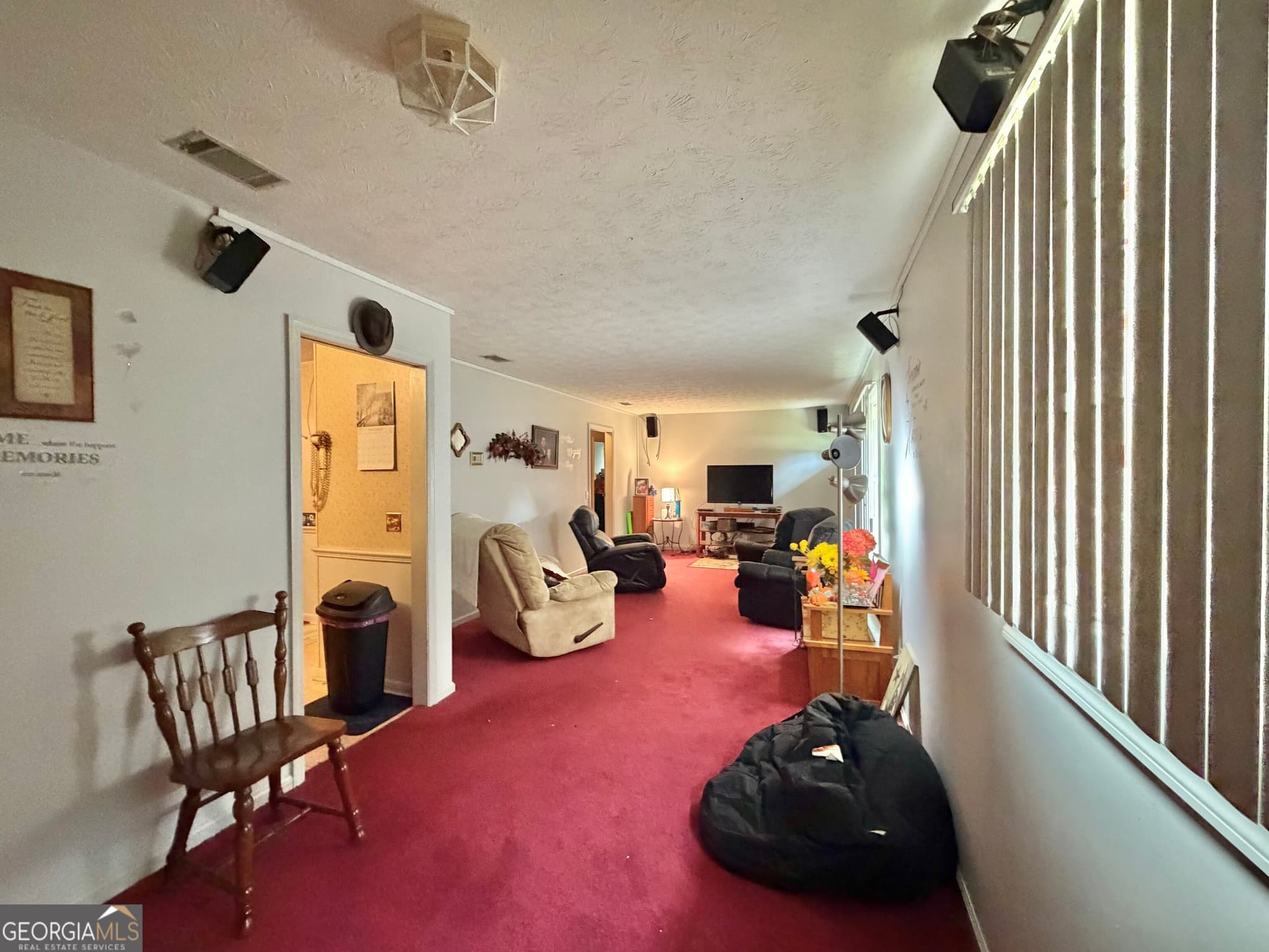 3 bedroom, 2 bathroom, 1,650 sq ft single family residence for sale at 10 N Osage Lane, Hazlehurst, GA 31539 — photo 6