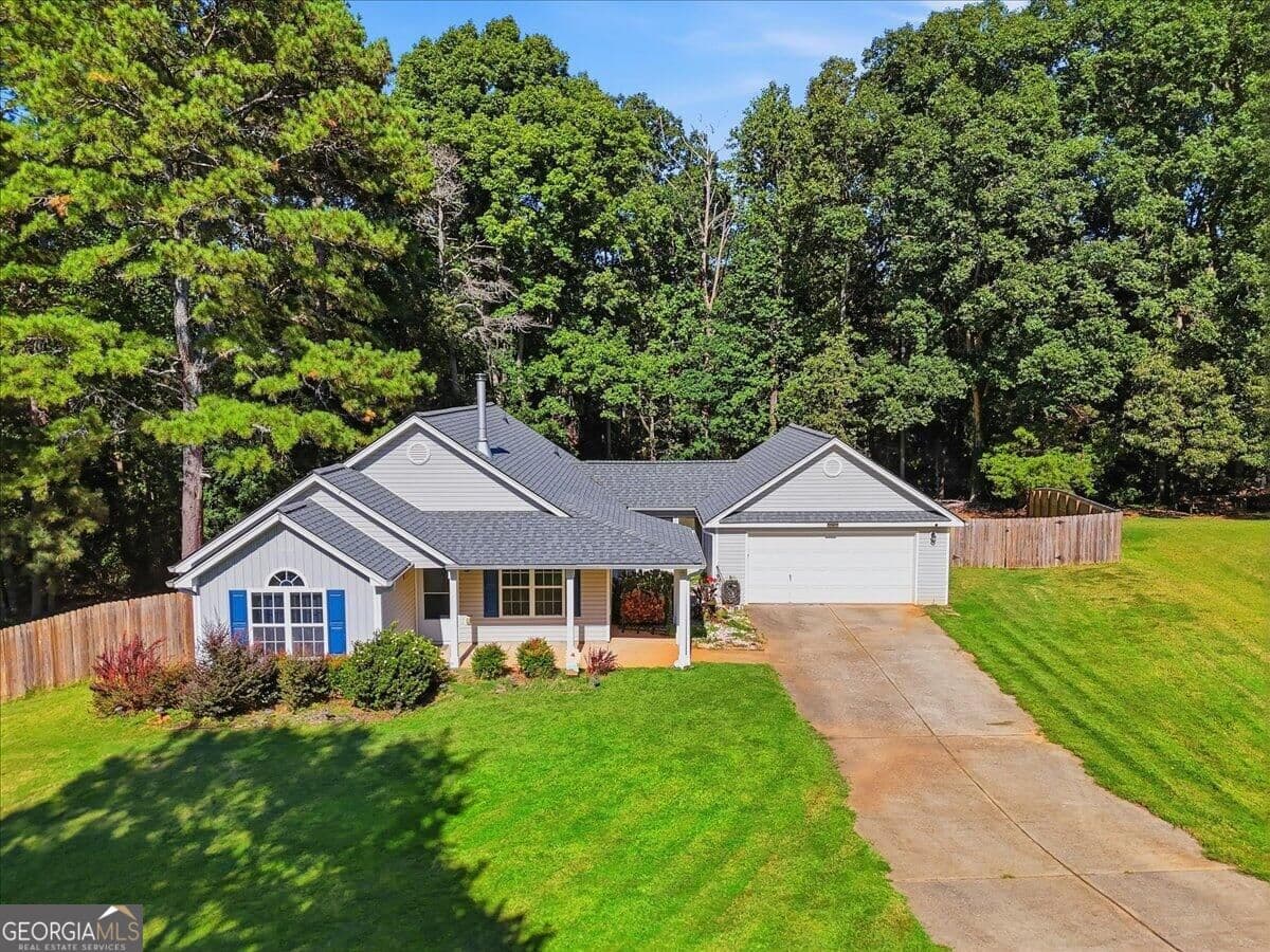 3 bedroom, 2 bathroom, 1,224 sq ft single family residence for sale at 1256 Clearwater Drive, Winder, GA 30680 — photo 5