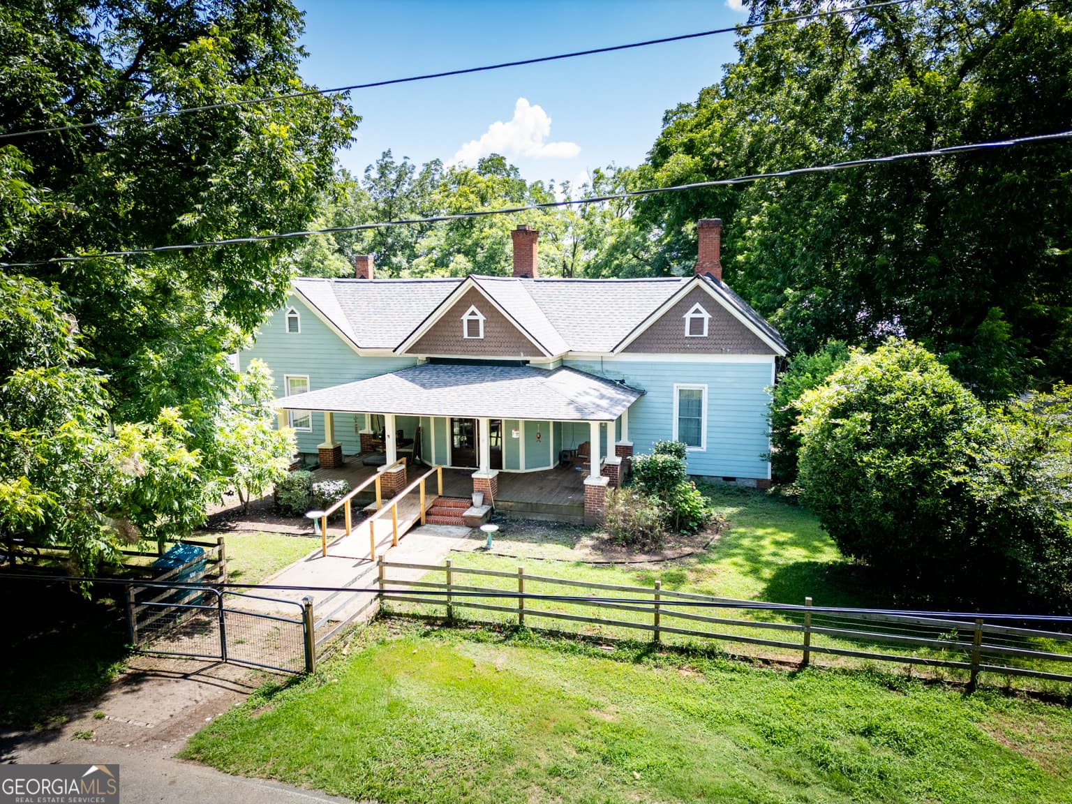 4 bedroom, 4.5 bathroom, 2,544 sq ft single family residence for sale at 111 Banks Street, Shady Dale, GA 31085 — photo 4
