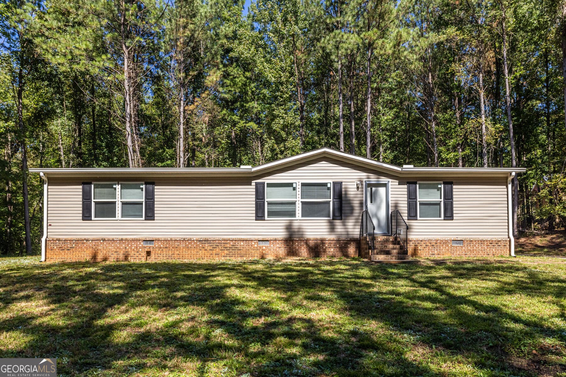 3 bedroom, 2 bathroom, 1,680 sq ft manufactured home,single family residence for sale at 2154 Grandview Road, Jasper, GA 30143 — photo 3