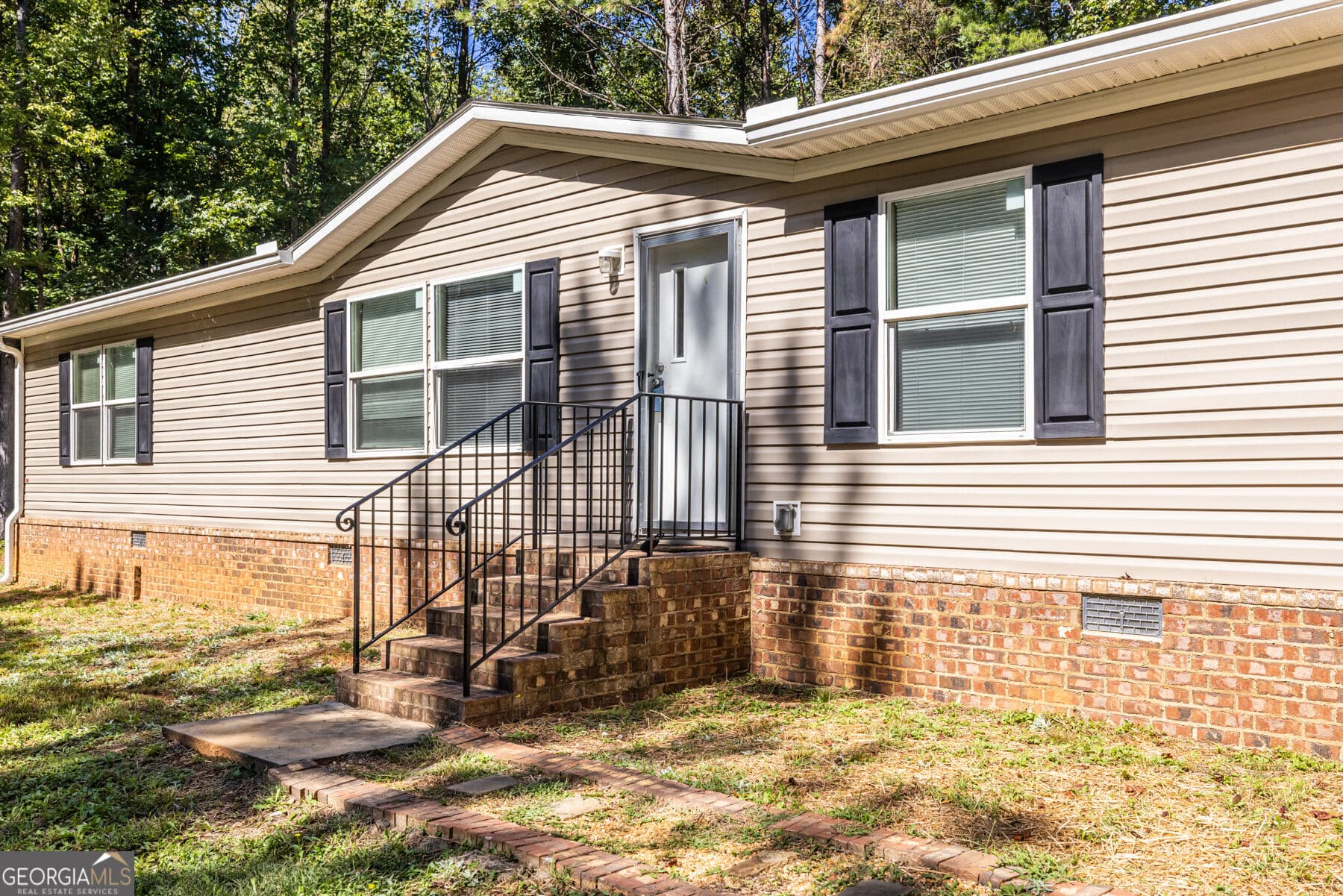 3 bedroom, 2 bathroom, 1,680 sq ft manufactured home,single family residence for sale at 2154 Grandview Road, Jasper, GA 30143 — photo 1 of 50