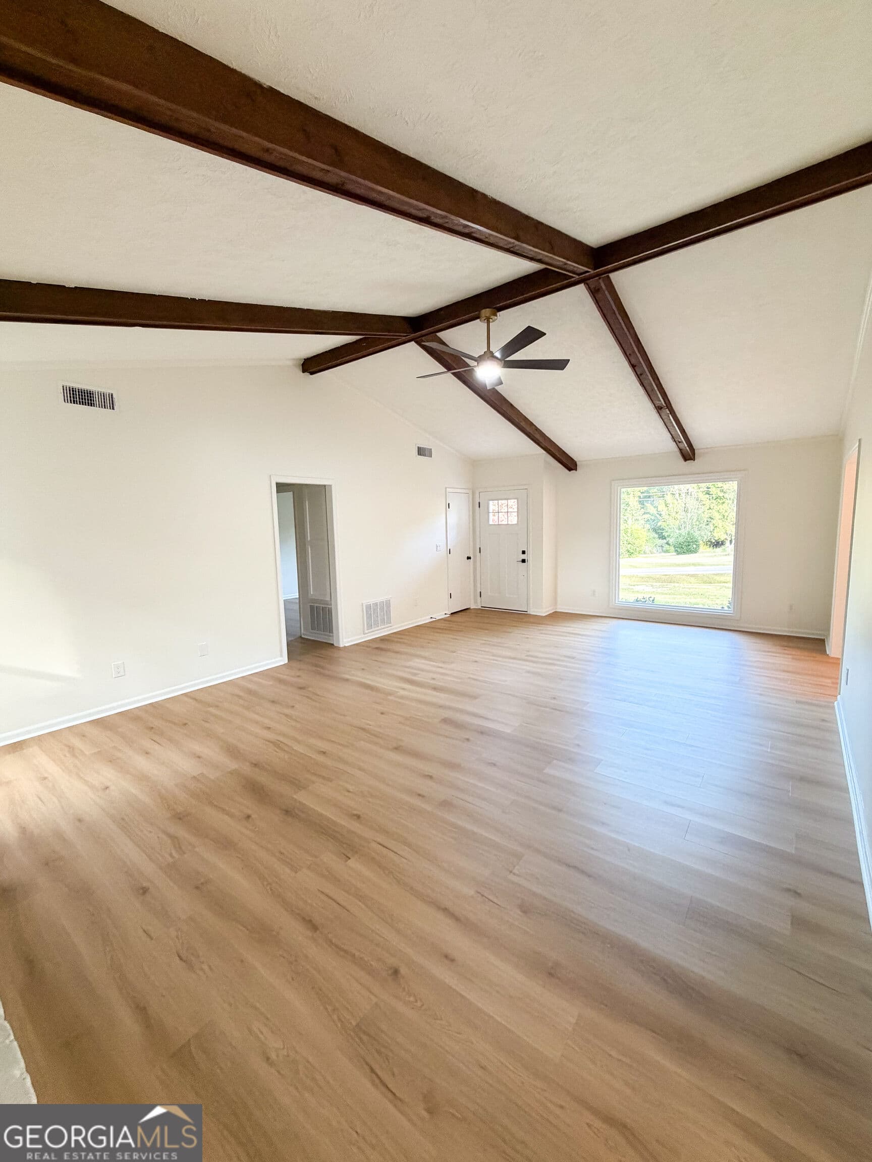 3 bedroom, 2 bathroom, 1,526 sq ft single family residence for sale at 127 Hazel Way, Lagrange, GA 30241 — photo 7