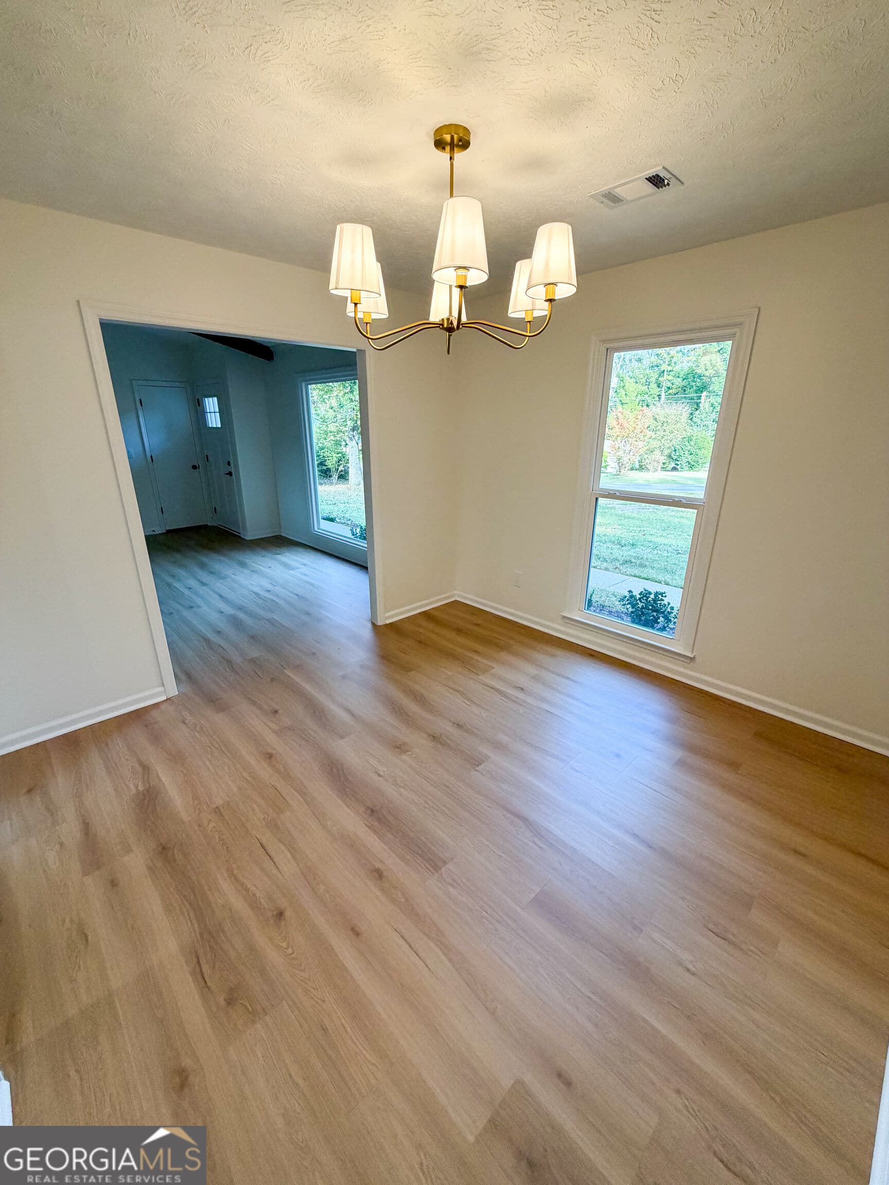 3 bedroom, 2 bathroom, 1,526 sq ft single family residence for sale at 127 Hazel Way, Lagrange, GA 30241 — photo 5