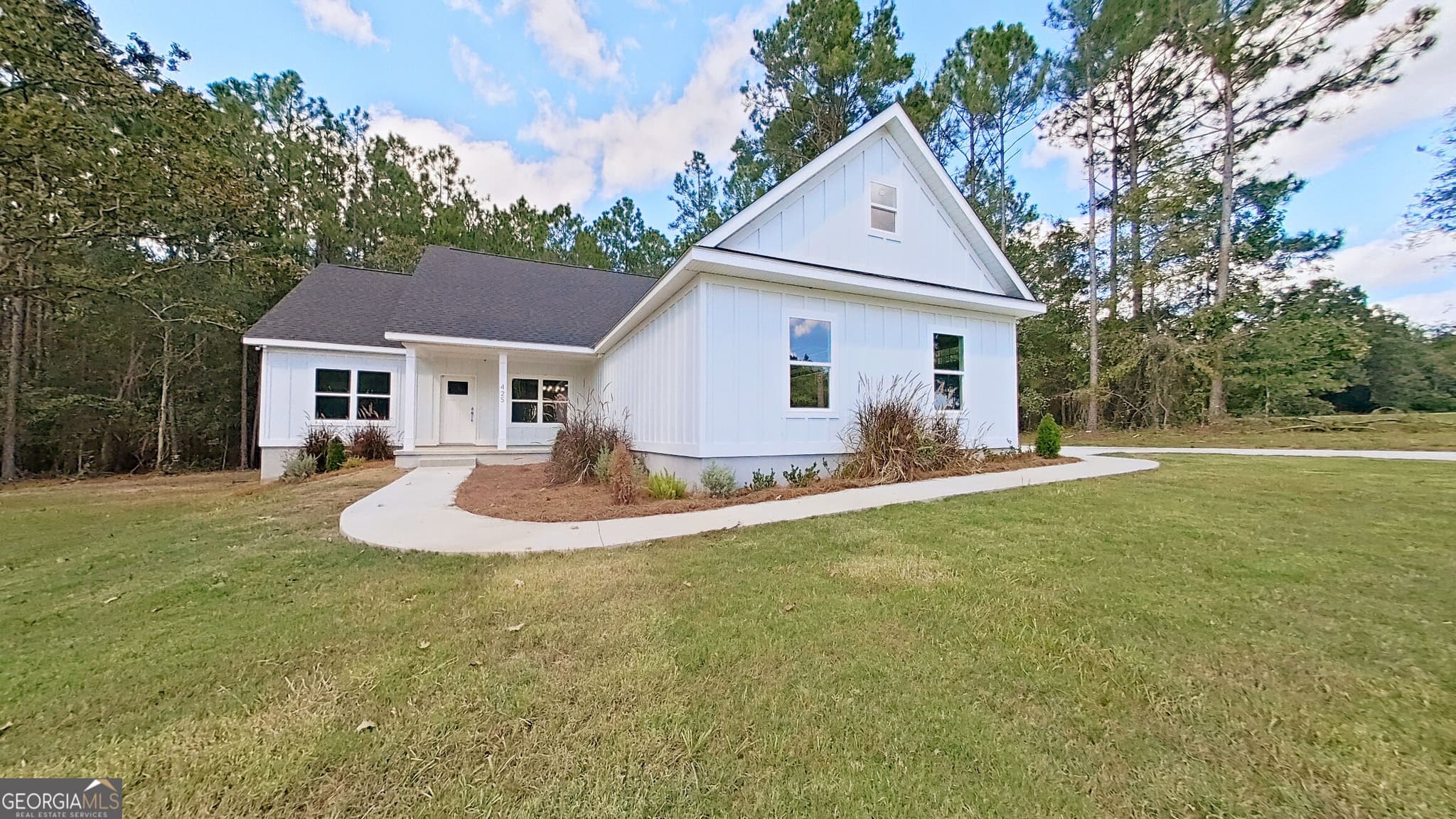 4 bedroom, 2 bathroom single family residence for sale at 397 Woodridge Lane, Cairo, GA 39827 — photo 2