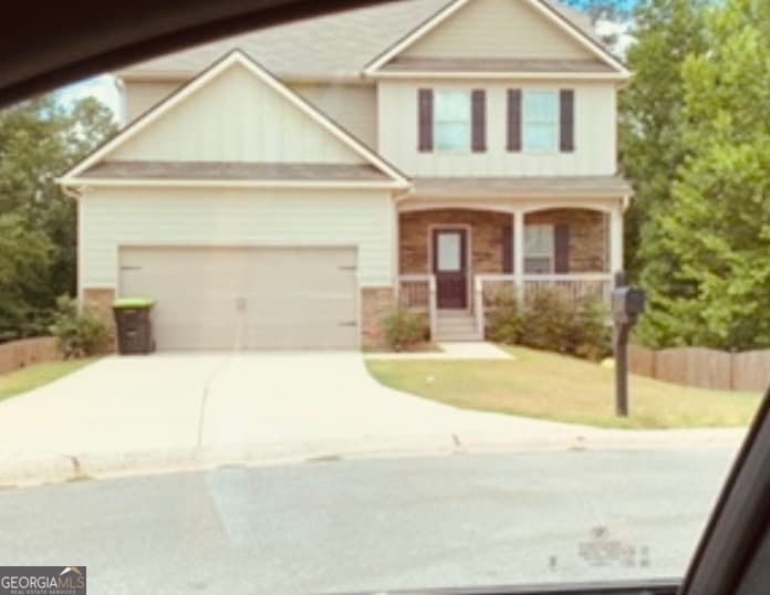 5 bedroom, 3.5 bathroom, 3,000 sq ft single family residence for sale at 436 Clematis Court, Temple, GA 30179
