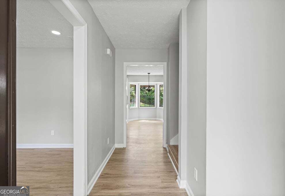 3 bedroom, 2.5 bathroom, 2,325 sq ft single family residence for sale at 6883 Creekmoor Lane, Riverdale, GA 30296 — photo 6