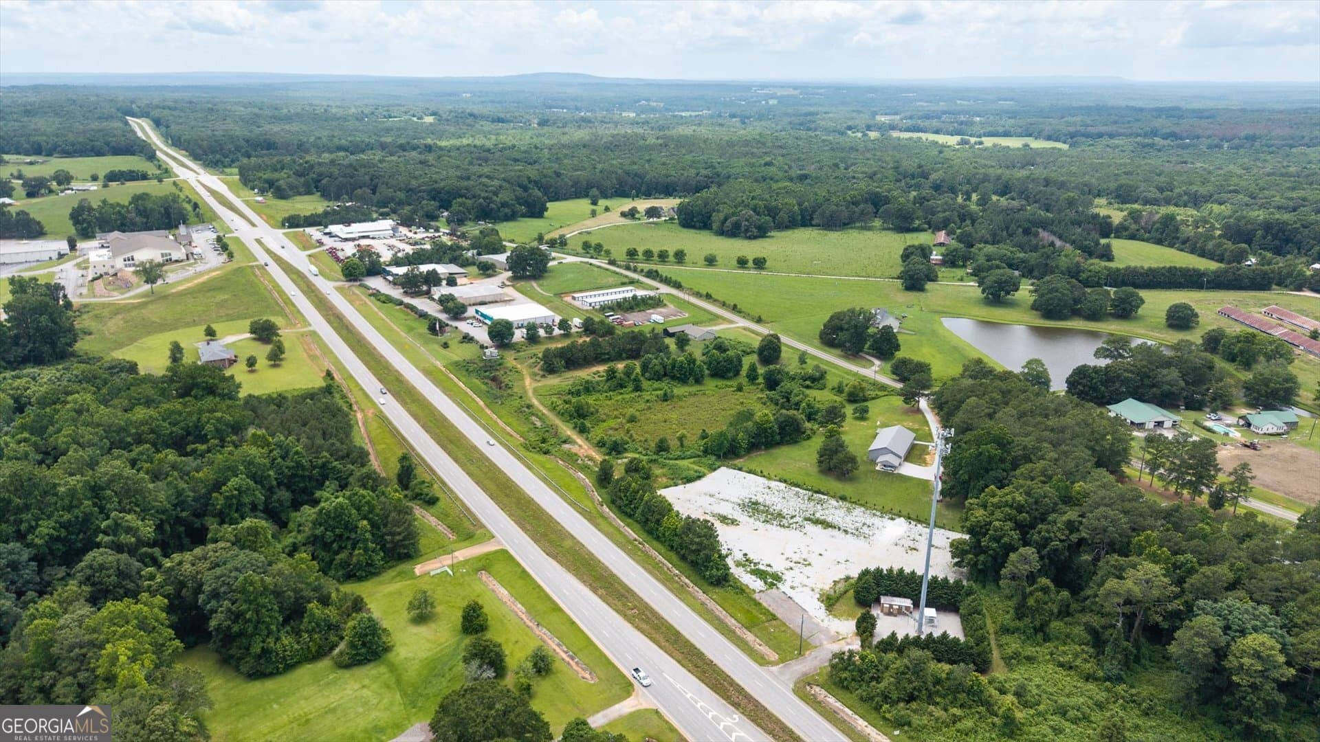 commercial for sale at 1040 N 27 Highway, Carrollton, GA 30116 — photo 4