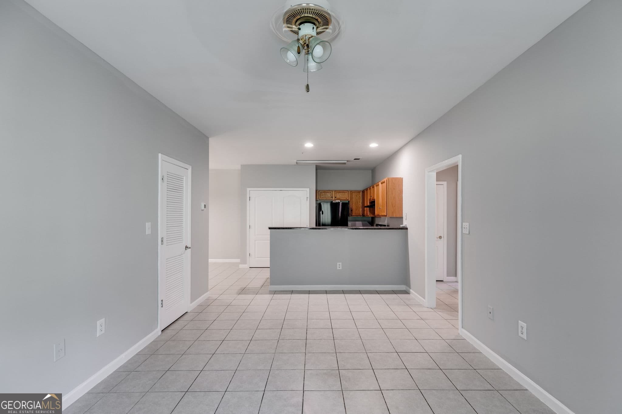 3 bedroom, 2 bathroom, 1,140 sq ft condominium for sale at 7712 Autry Circle 701, Douglasville, GA 30134 — photo 10