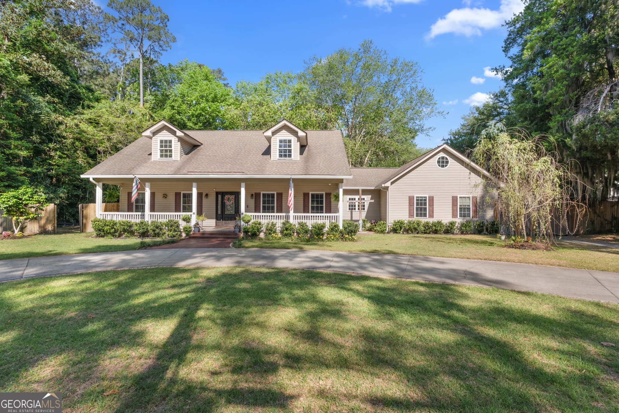 4 bedroom, 3.5 bathroom, 2,901 sq ft single family residence for sale at 8609 Gohler Avenue, Savannah, GA 31406