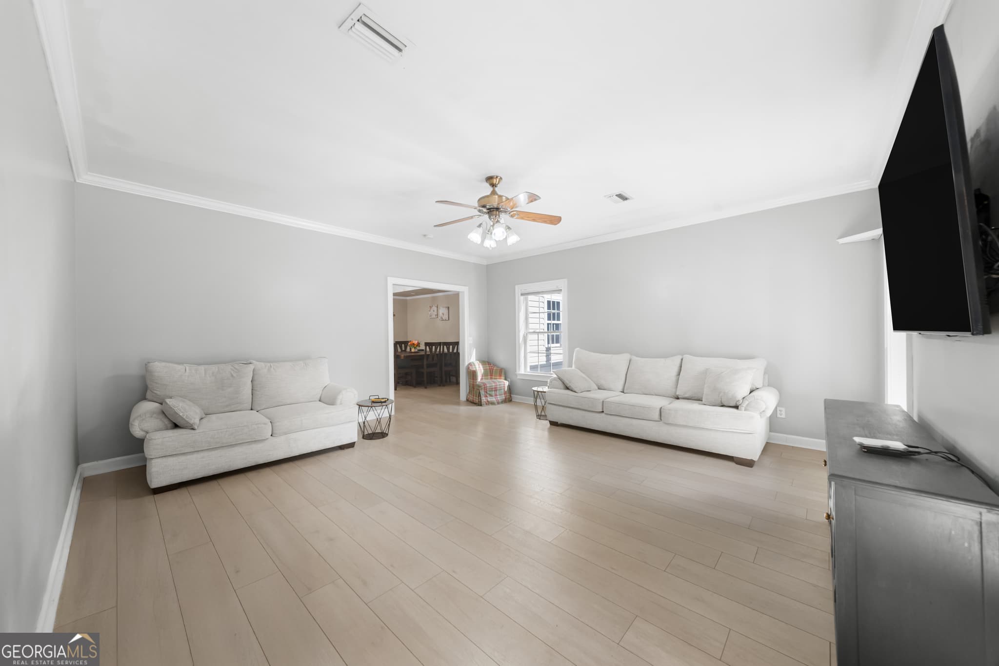 4 bedroom, 3.5 bathroom, 2,901 sq ft single family residence for sale at 8609 Gohler Avenue, Savannah, GA 31406 — photo 5