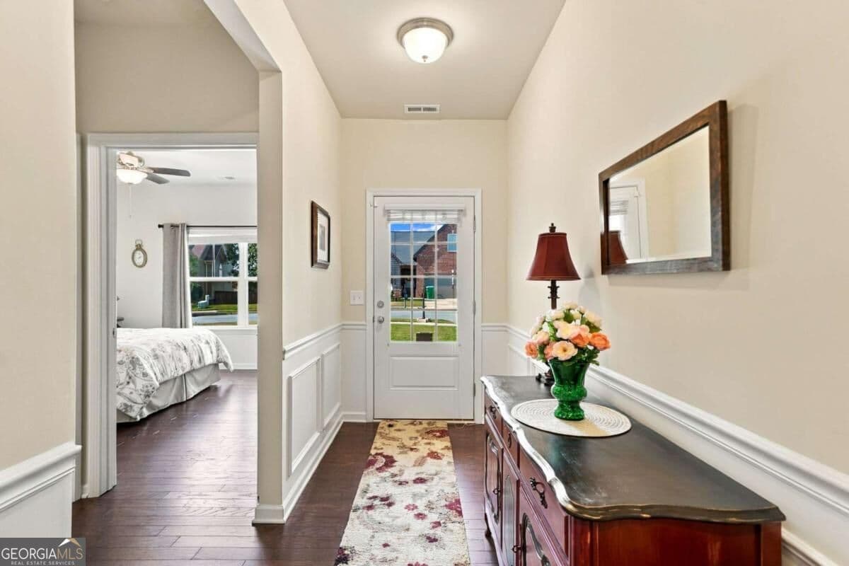 4 bedroom, 3 bathroom, 1,999 sq ft single family residence for sale at 402 Cherubs Smile, Canton, GA 30114 — photo 4