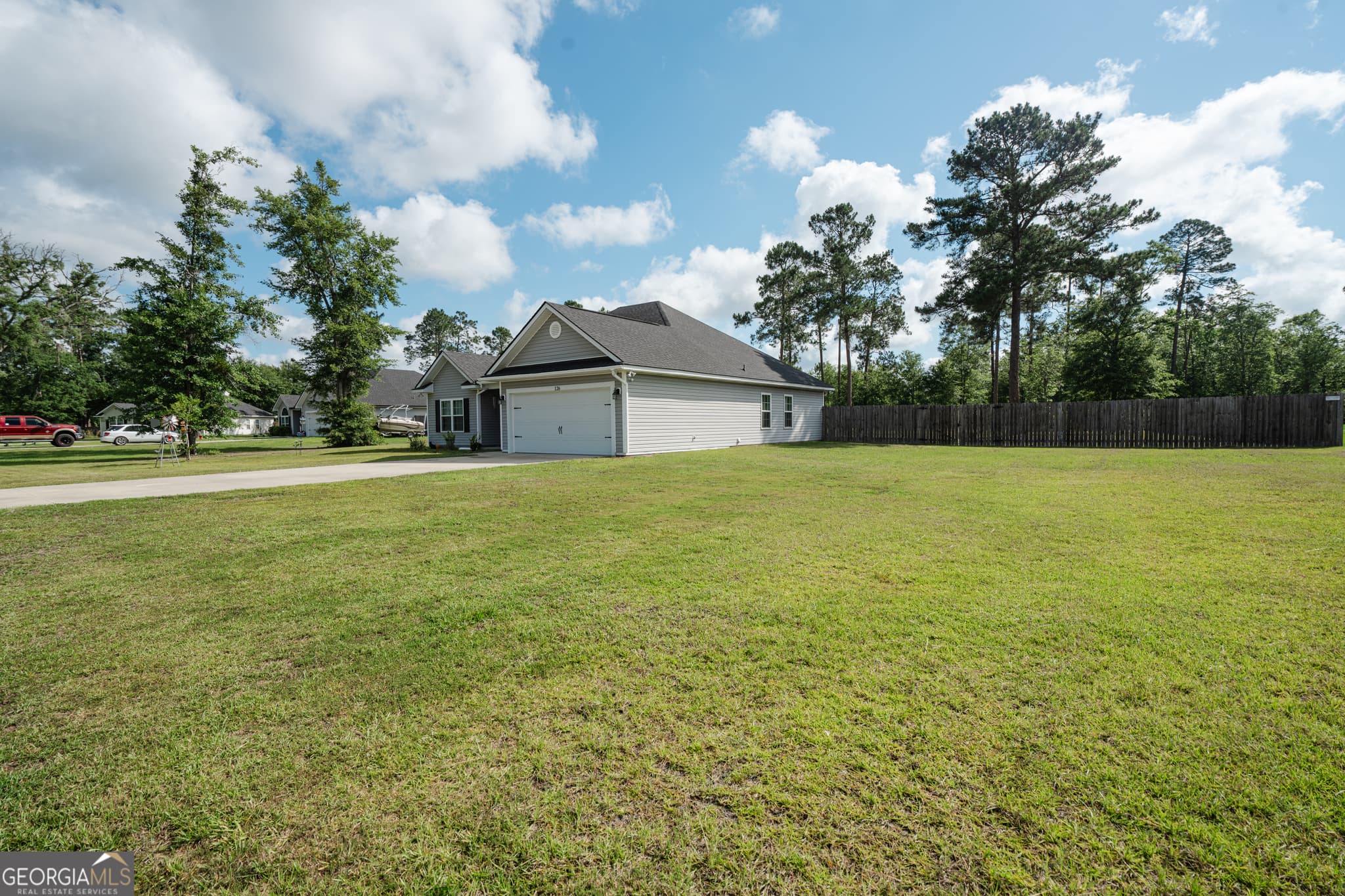 4 bedroom, 2 bathroom, 1,552 sq ft single family residence for sale at 126 Harmonees Way, Ludowici, GA 31316 — photo 3