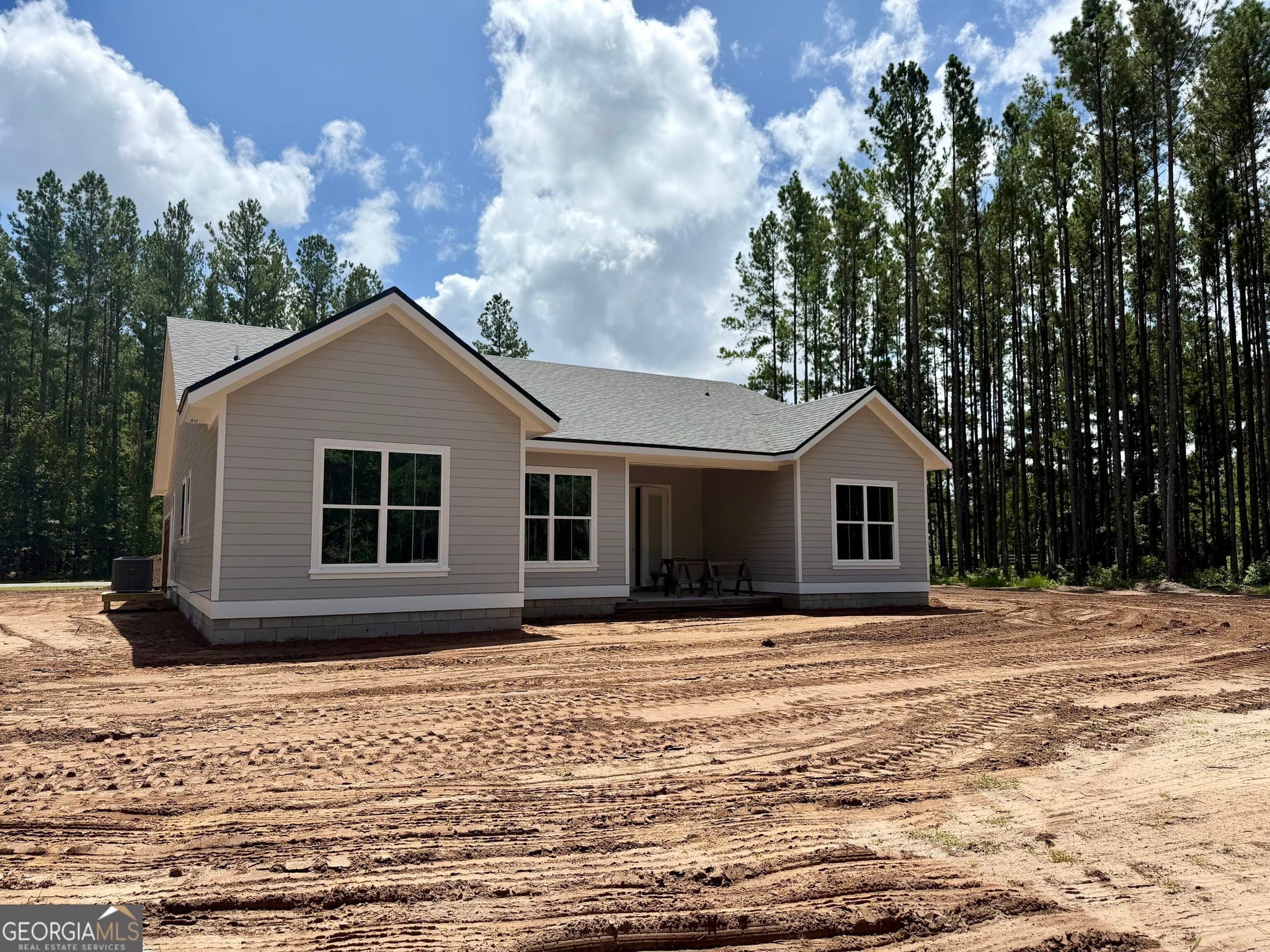 4 bedroom, 3 bathroom, 2,201 sq ft single family residence for sale at 1077 La Vento Lane, Waverly, GA 31565 — photo 3