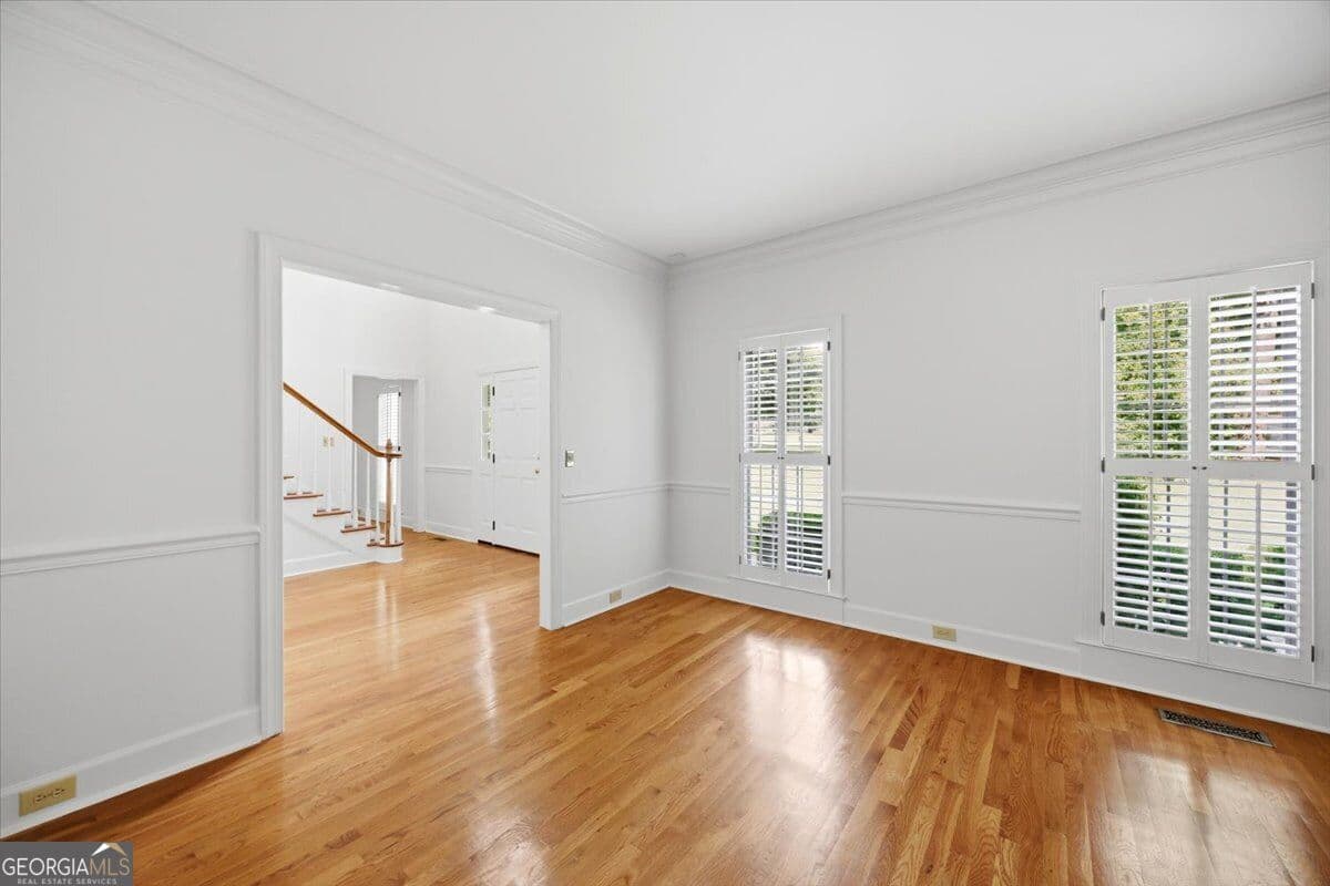 4 bedroom, 3.5 bathroom, 3,678 sq ft single family residence for sale at 118 Troon Way, Macon, GA 31210 — photo 7