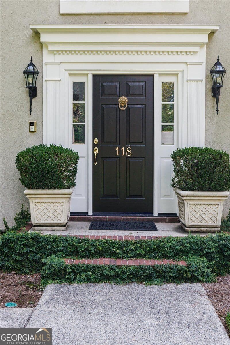 4 bedroom, 3.5 bathroom, 3,678 sq ft single family residence for sale at 118 Troon Way, Macon, GA 31210 — photo 3