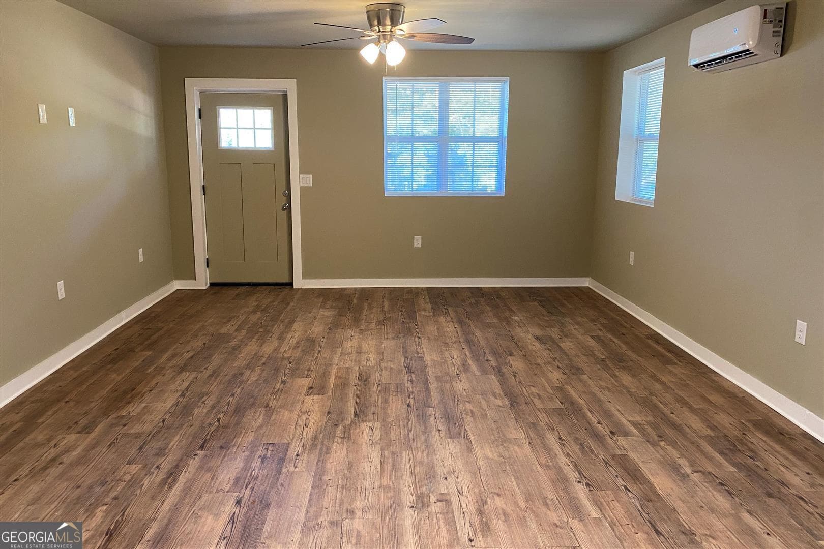 1 bedroom, 1 bathroom, 662 sq ft duplex for rent at 206 SORRELLS Street A, Monroe, GA 30655 for $1,050 a month — photo 4