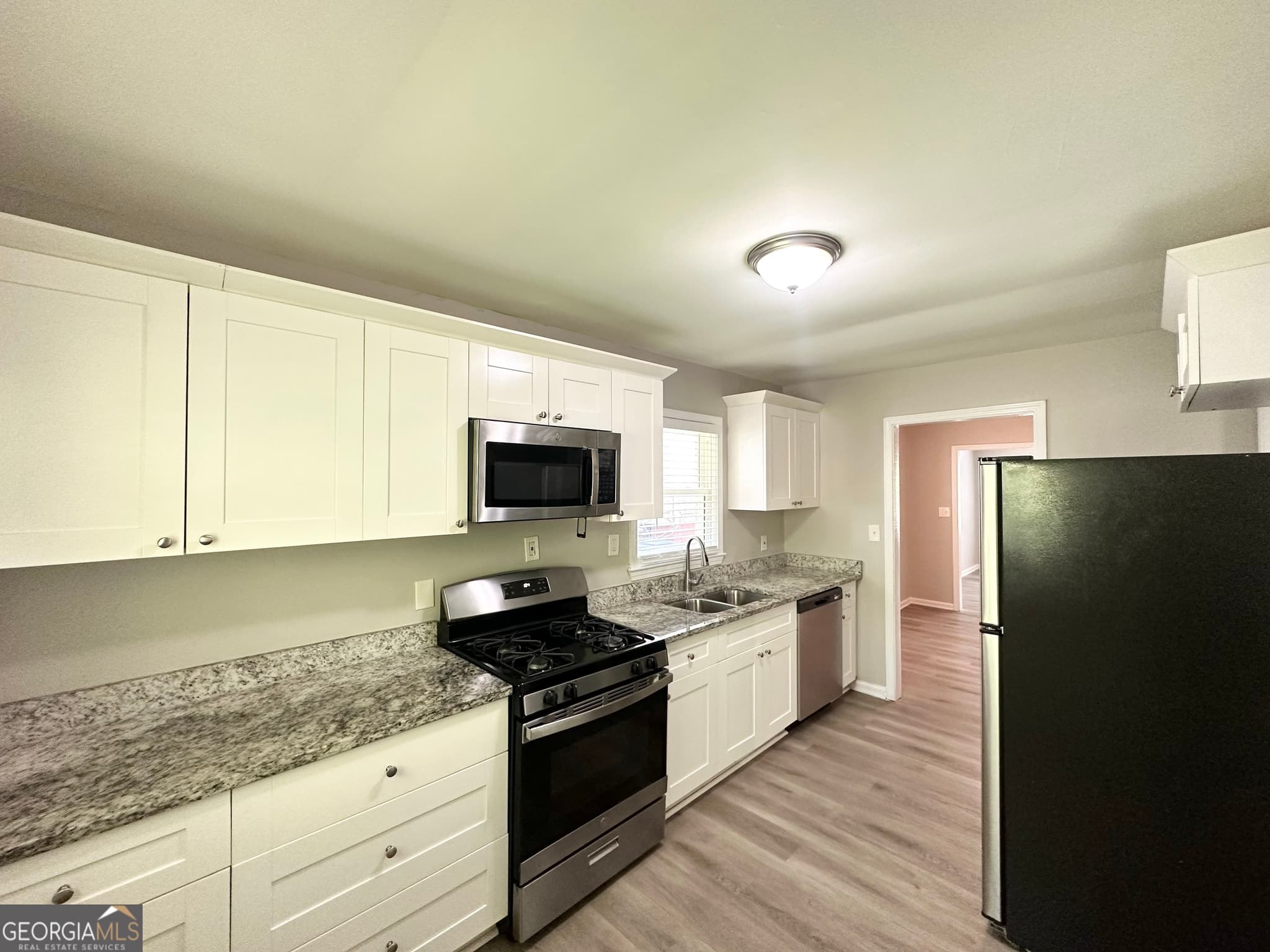 3 bedroom, 1.5 bathroom, 1,206 sq ft single family residence for sale at 1417 Lavender Drive, Atlanta, GA 30314 — photo 6