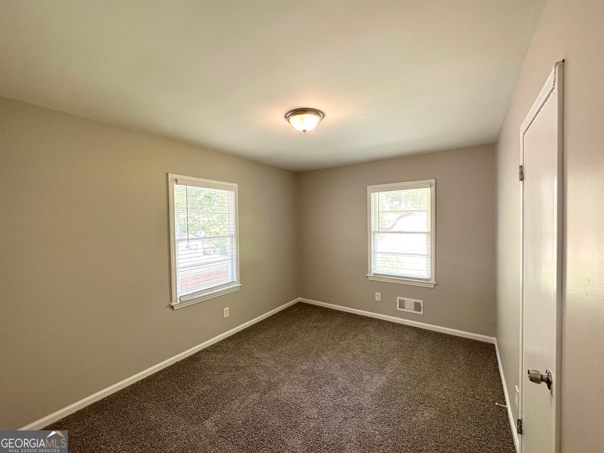 3 bedroom, 1.5 bathroom, 1,206 sq ft single family residence for sale at 1417 Lavender Drive, Atlanta, GA 30314 — photo 8