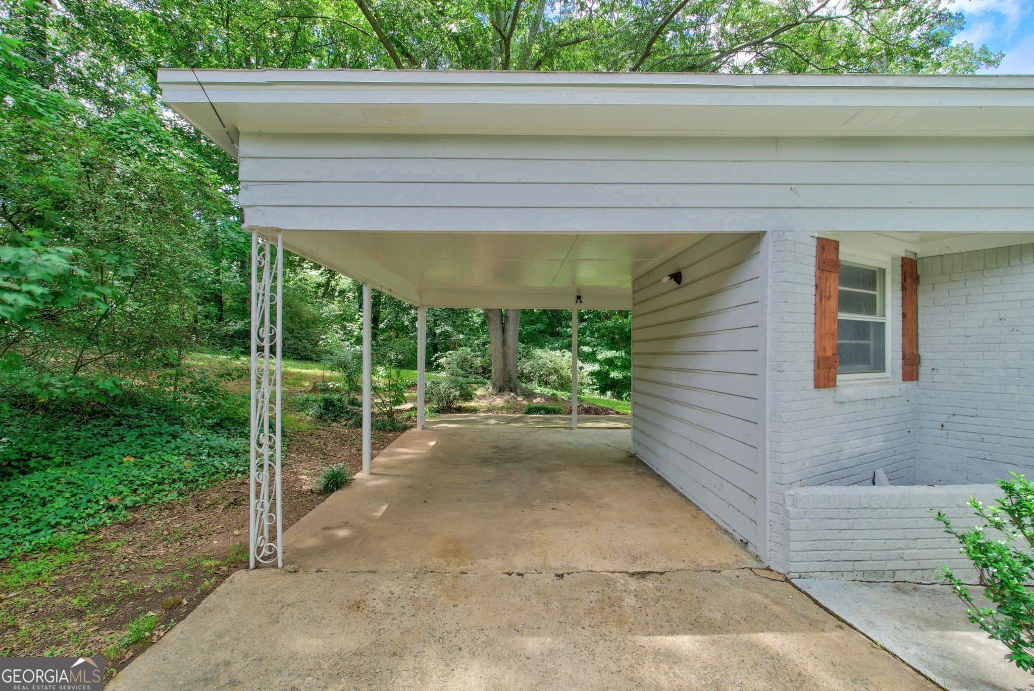 3 bedroom, 2 bathroom, 1,158 sq ft single family residence for sale at 3650 Fred Walker Drive, Smyrna, GA 30082 — photo 5