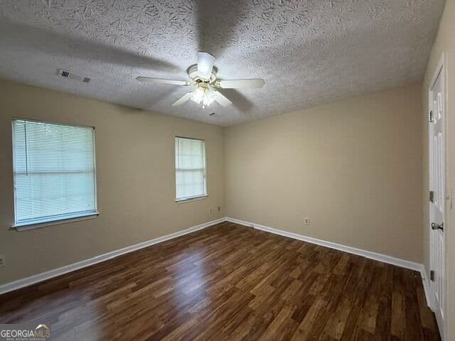3 bedroom, 2 bathroom, 1,258 sq ft single family residence for rent at 206 Lisa Court, Hampton, GA 30228 for $1,850 a month — photo 6