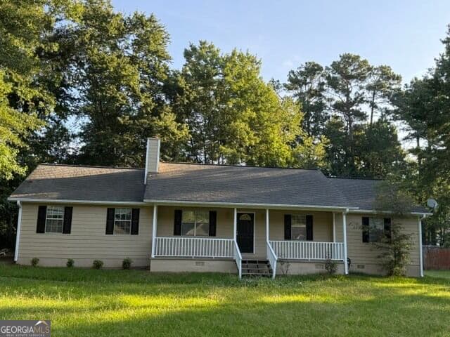 3 bedroom, 2 bathroom, 1,258 sq ft single family residence for rent at 206 Lisa Court, Hampton, GA 30228 for $1,850 a month — photo 1 of 10