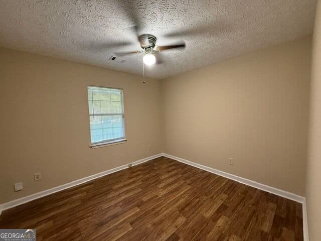 3 bedroom, 2 bathroom, 1,258 sq ft single family residence for rent at 206 Lisa Court, Hampton, GA 30228 for $1,850 a month — photo 9