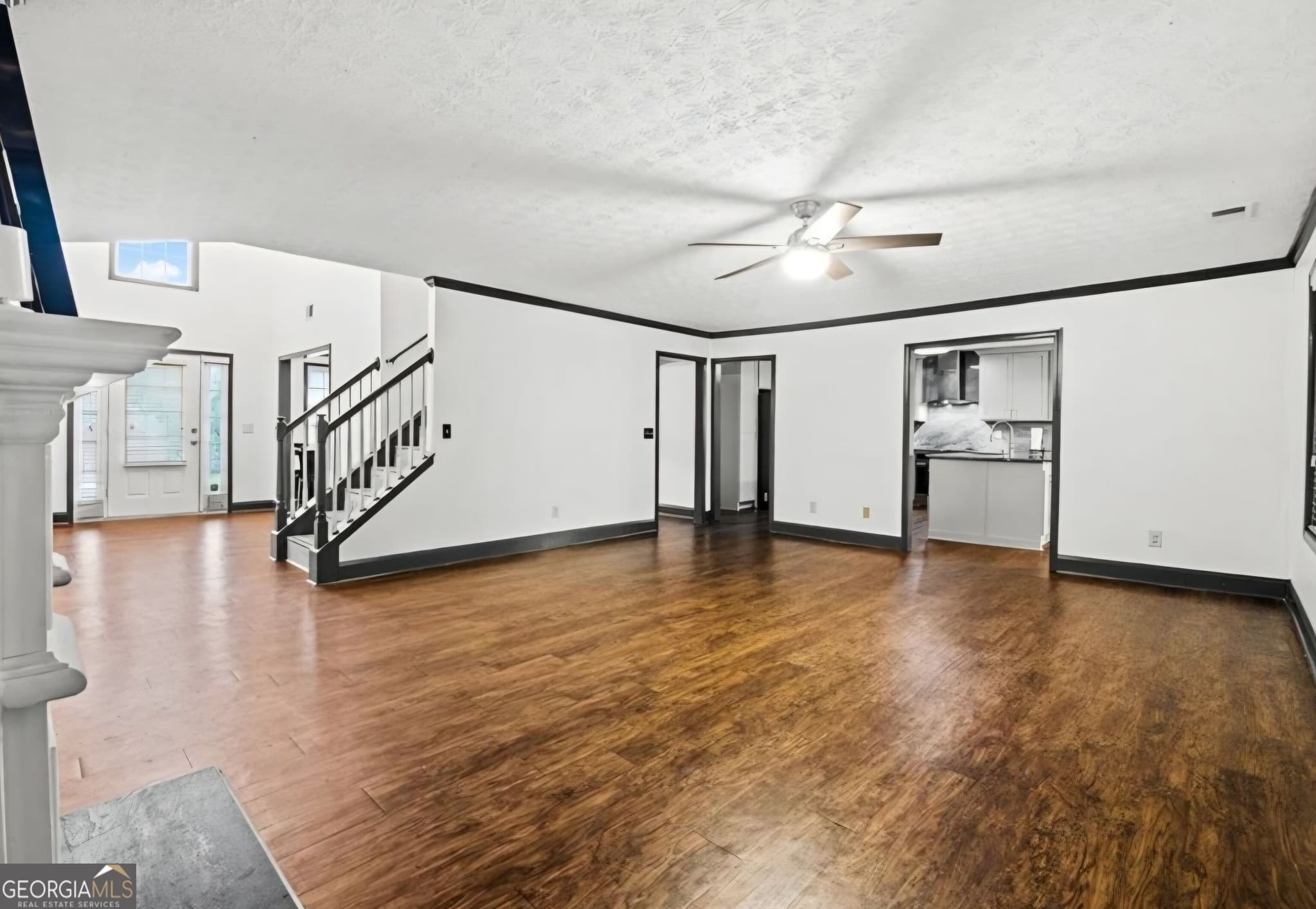 5 bedroom, 4 bathroom, 3,831 sq ft single family residence for sale at 10208 Hemlock Way, Jonesboro, GA 30238 — photo 3