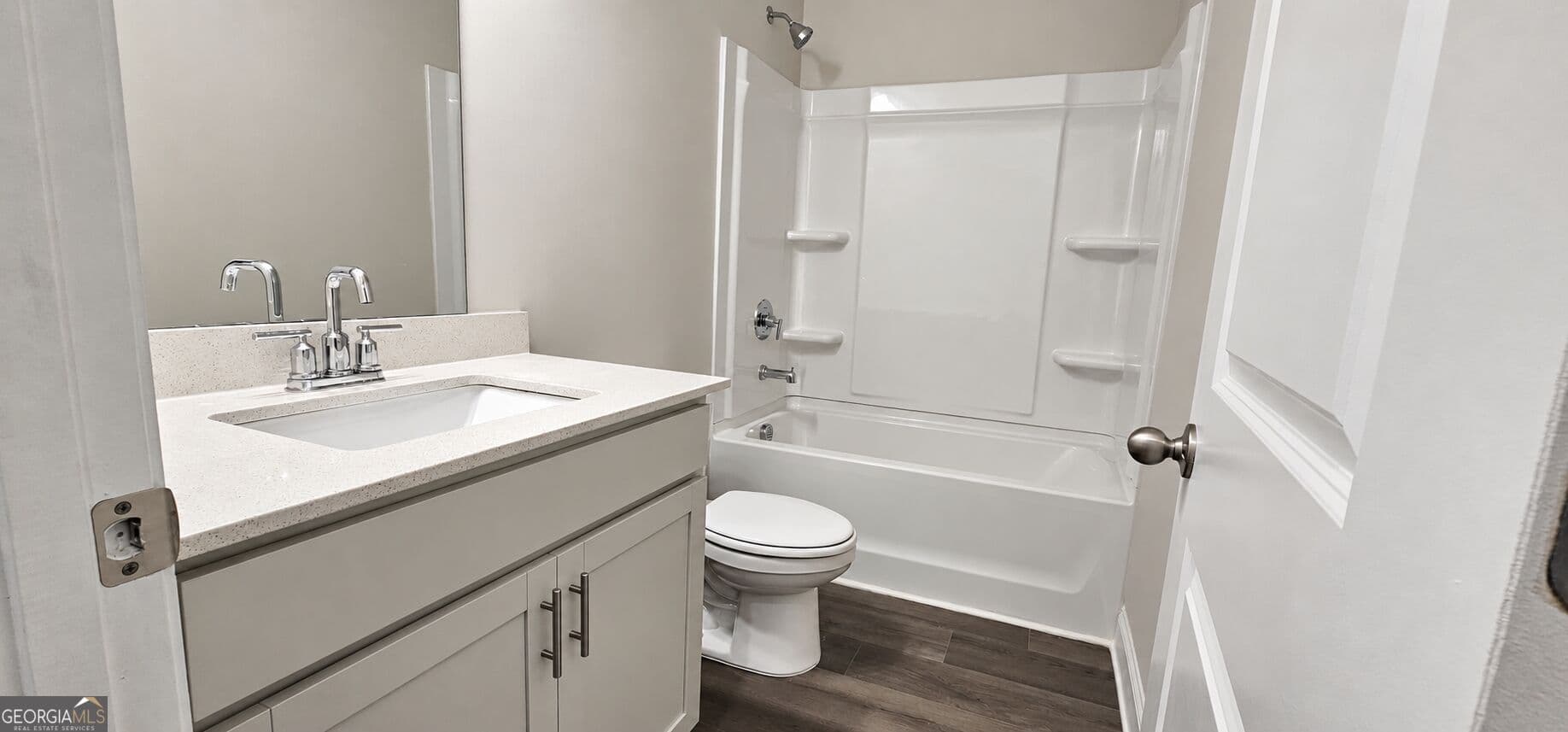 4 bedroom, 3.5 bathroom, 2,029 sq ft townhouse for rent at 2836 Devon Vale Street, Lawrenceville, GA 30044 for $2,600 a month — photo 5