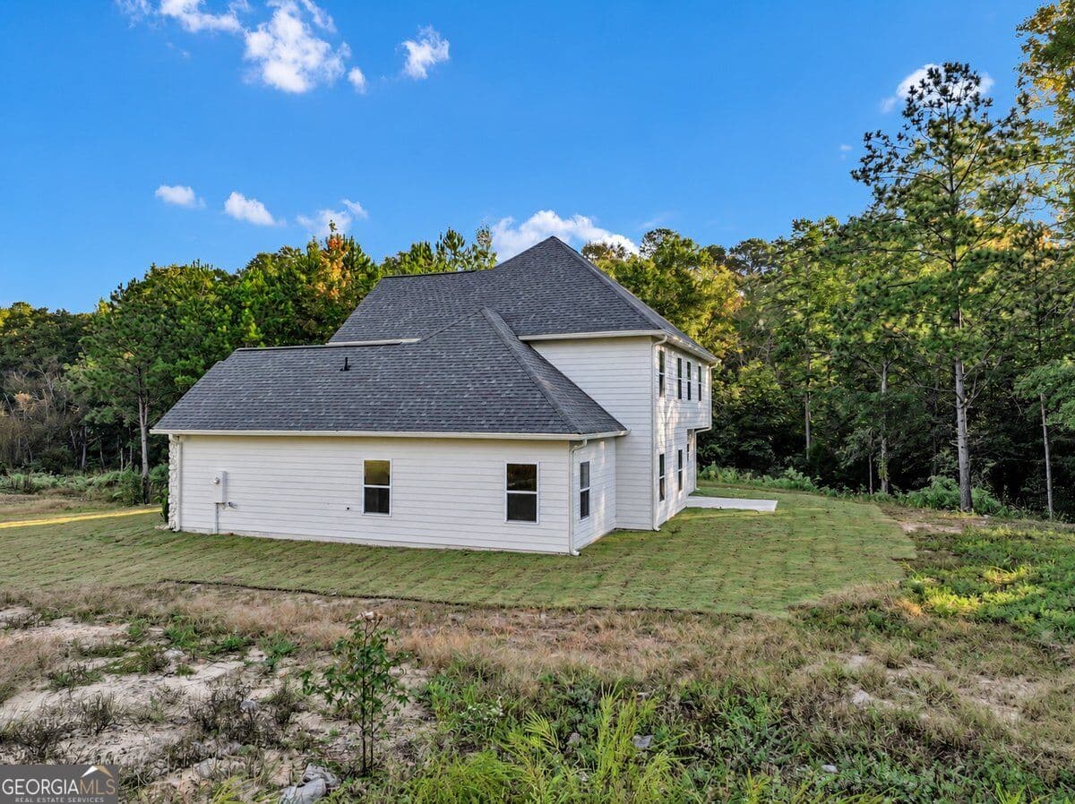 4 bedroom, 3.5 bathroom, 3,100 sq ft single family residence for sale at 5137 Maroney Mill Road, Douglasville, GA 30134 — photo 2