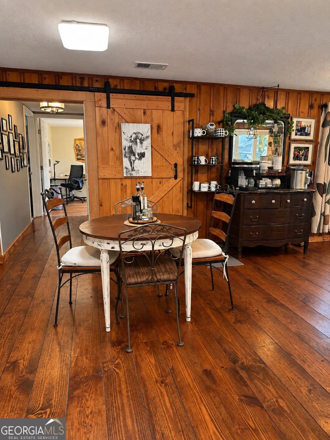 4 bedroom, 2.5 bathroom, 1,938 sq ft single family residence for sale at 184 Pine Street, Gordon, GA 31031 — photo 6