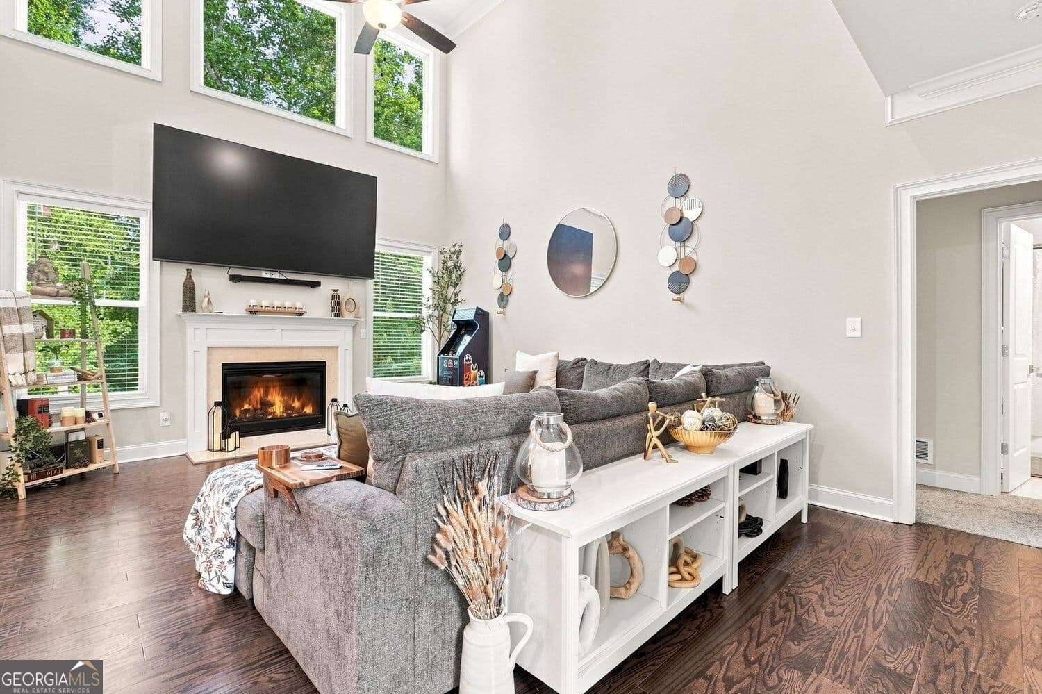 4 bedroom, 3.5 bathroom, 2,934 sq ft single family residence for sale at 7271 Bluewater Lane, Douglasville, GA 30135 — photo 2