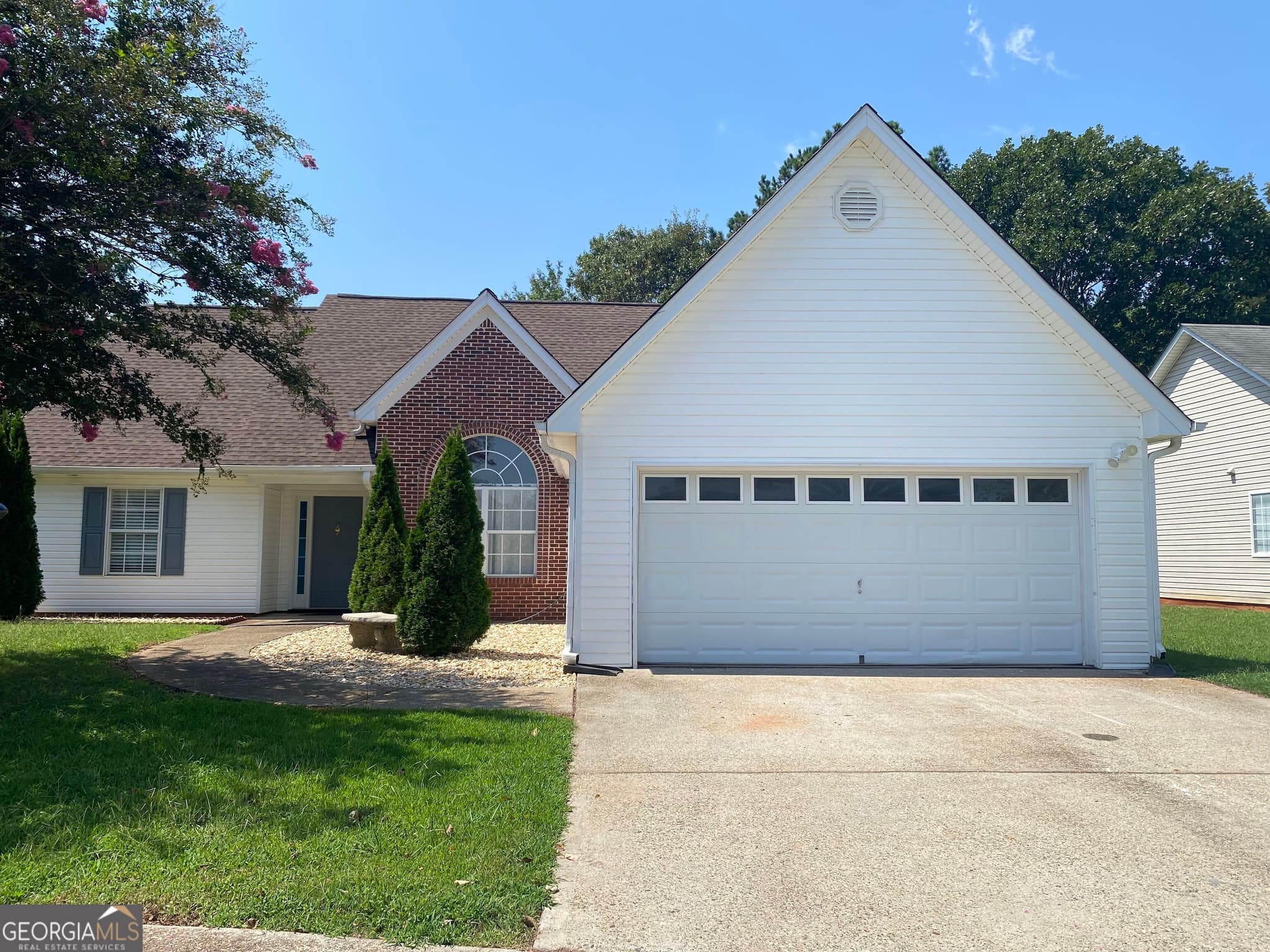 3 bedroom, 2 bathroom, 1,928 sq ft single family residence for rent at 900 Harbins View Drive, Dacula, GA 30019 for $2,600 a month — photo 1 of 1