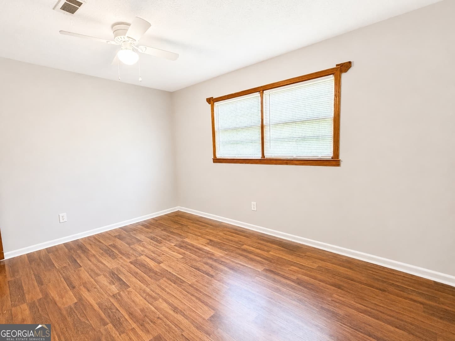 3 bedroom, 1.5 bathroom, 1,392 sq ft single family residence for sale at 2021 Tebeau Street, Waycross, GA 31501 — photo 10