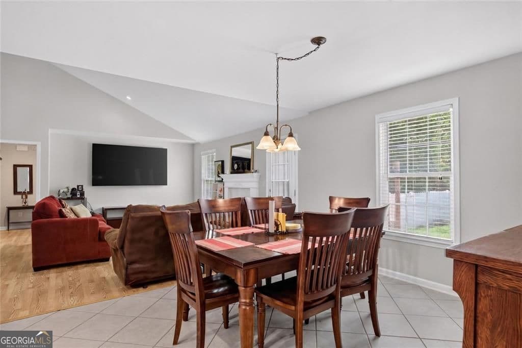4 bedroom, 3.5 bathroom, 2,249 sq ft single family residence for sale at 8715 Gullatt Road, Palmetto, GA 30268 — photo 9