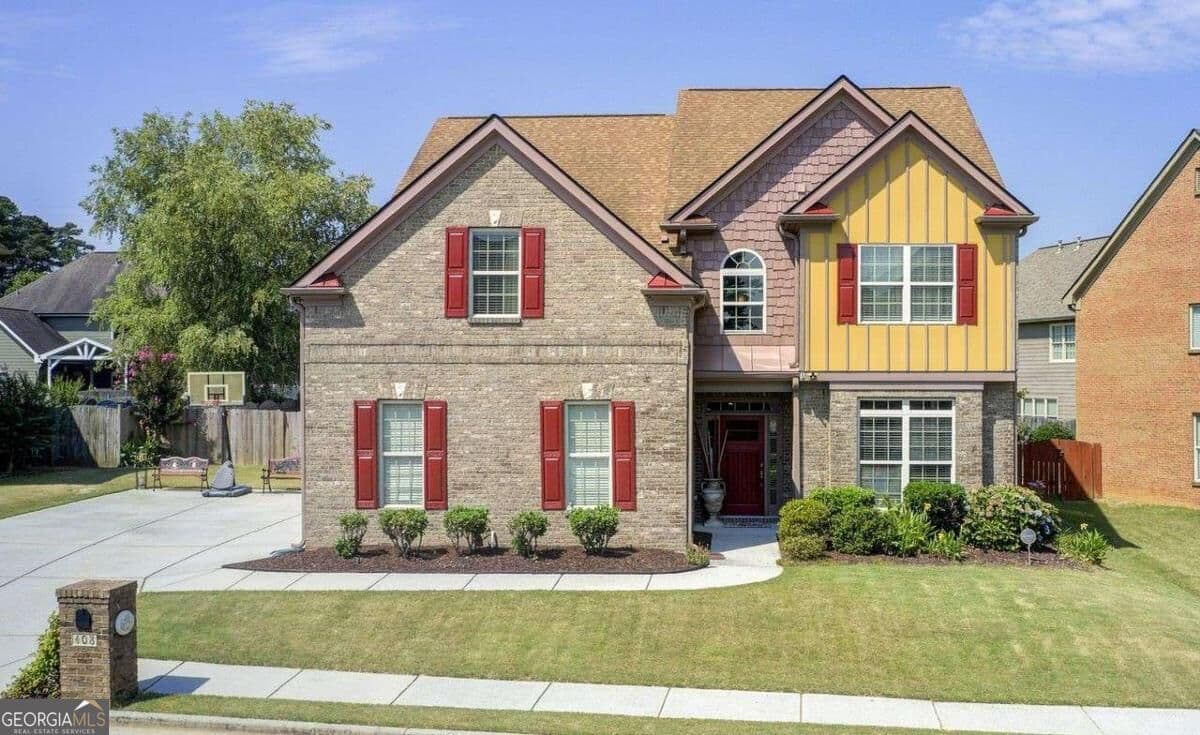 4 bedroom, 3 bathroom, 2,656 sq ft single family residence for sale at 408 Arbor Lane, Loganville, GA 30052