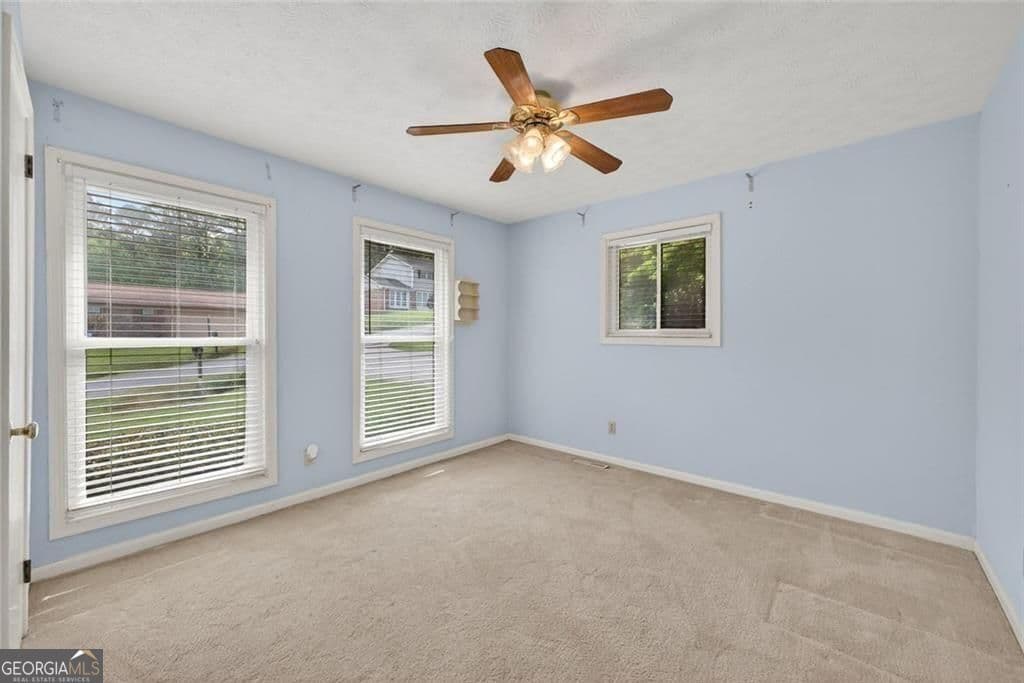 5 bedroom, 3 bathroom, 3,051 sq ft single family residence for sale at 8 Wellington Way, Rome, GA 30161 — photo 10