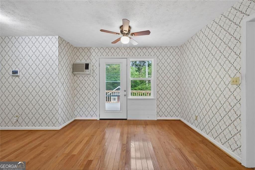 5 bedroom, 3 bathroom, 3,051 sq ft single family residence for sale at 8 Wellington Way, Rome, GA 30161 — photo 8