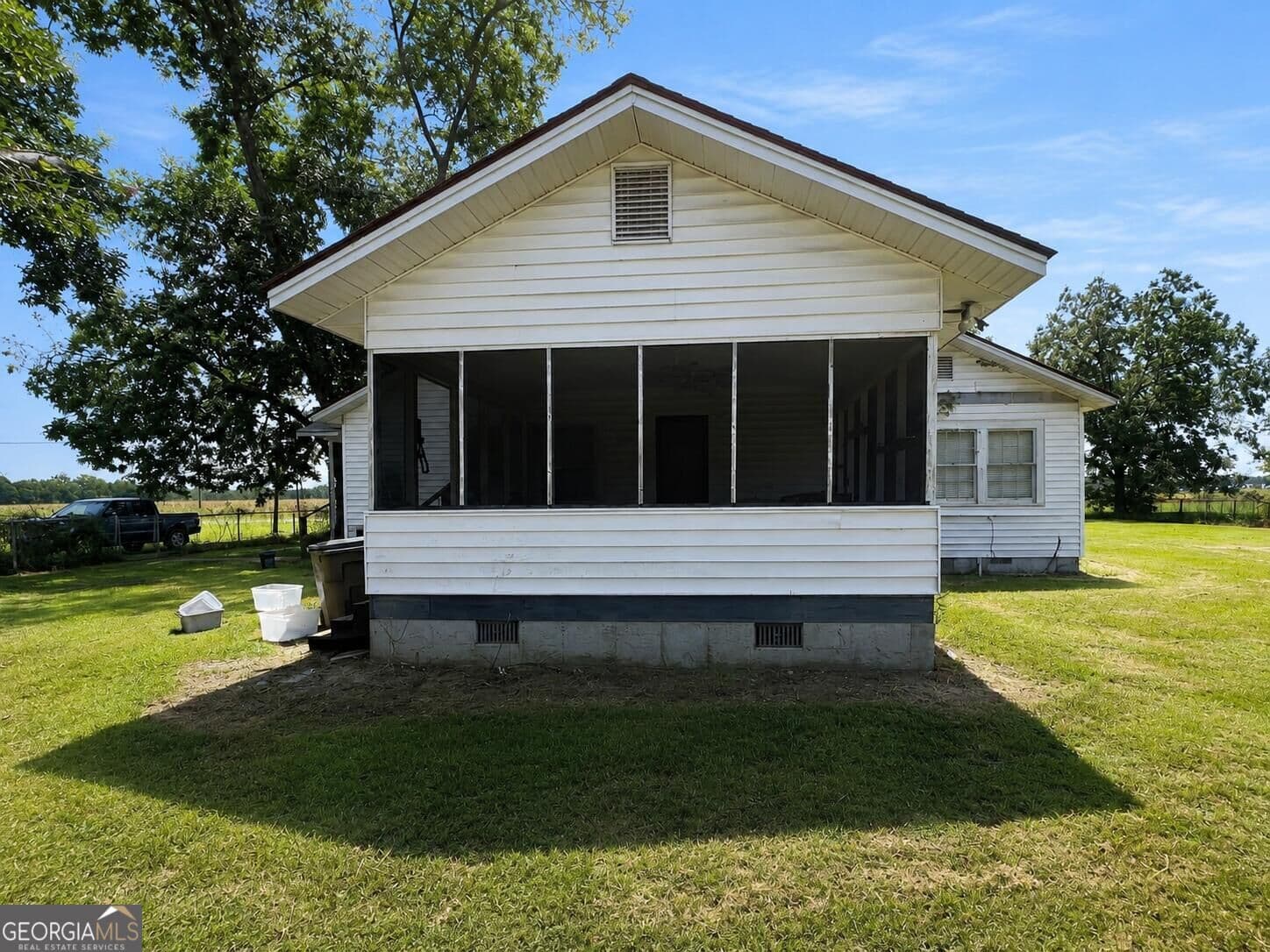 3 bedroom, 1 bathroom, 1,984 sq ft single family residence for sale at 162 Brookfield Lenox Road, Tifton, GA 31794 — photo 3