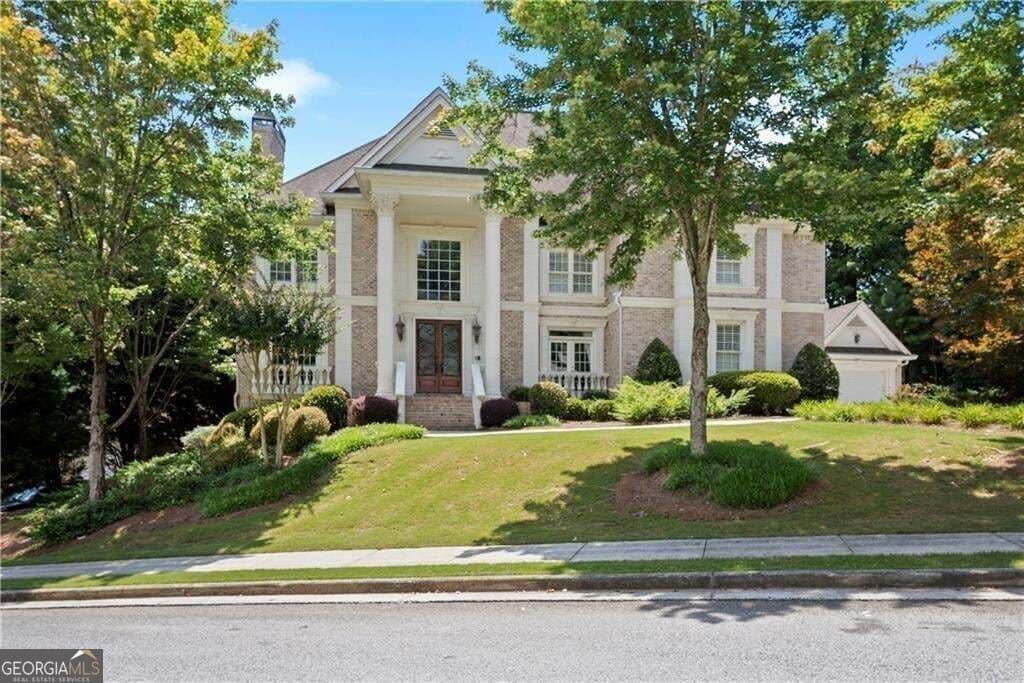 6 bedroom, 5.5 bathroom, 7,368 sq ft single family residence for sale at 4064 Lyon Boulevard, Atlanta, GA 30331 — photo 1 of 38