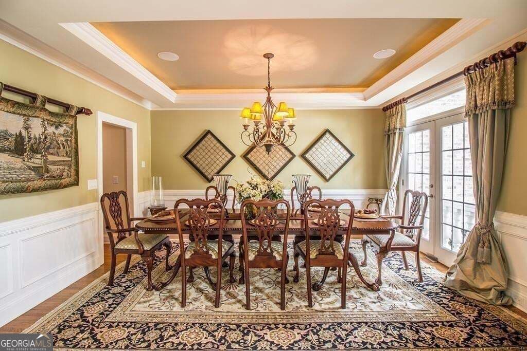 6 bedroom, 5.5 bathroom, 7,368 sq ft single family residence for sale at 4064 Lyon Boulevard, Atlanta, GA 30331 — photo 8